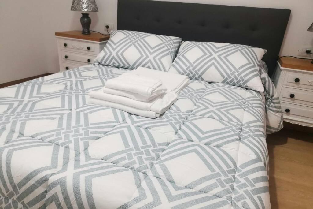 Apartamento Lalin Centro Ll Bagian luar foto